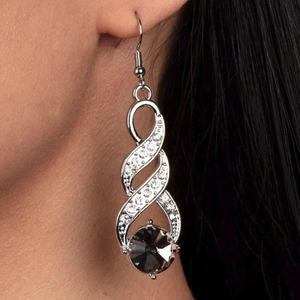 Paparazzi Jewelry Accessories - High-Ranking Royalty - Silver Earrings - Vintage